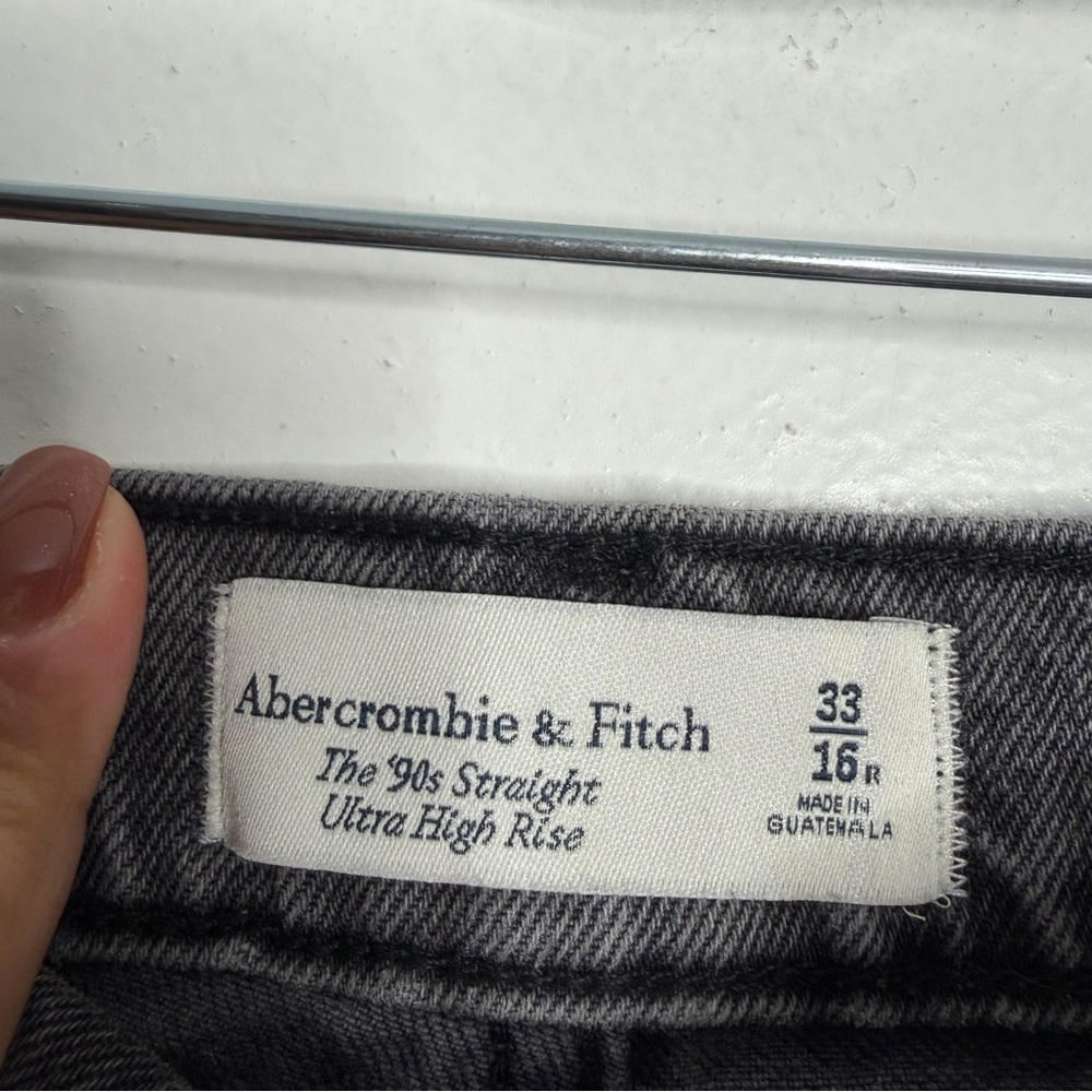 Abercrombie &‎ Fitch The 90's Straight Ultra High Rise Washed Black Plus 16/33 - Picture 4 of 7
